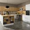 Cucina moderna con elementi in legno e bianco; Nolte Kitchen.